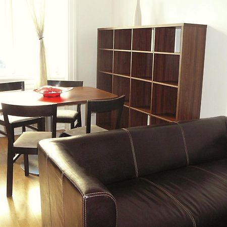Lion Apartments Medena, Big Size, High Ceilings Bratislava Dış mekan fotoğraf