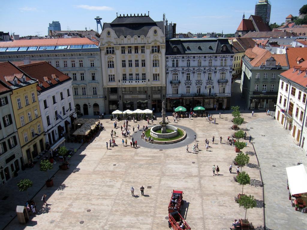 Lion Apartments Medena, Big Size, High Ceilings Bratislava Dış mekan fotoğraf
